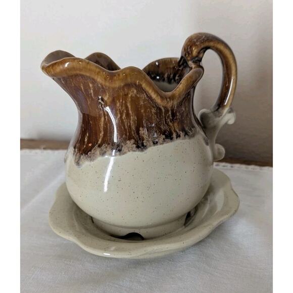 Brown Beige Glazed Pottery Small Planter Pitcher With Attached Saucer 5" x 5" - Picture 4 of 9